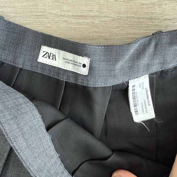 Zara Charcoal Mini Skirt - Picture 4 of 4